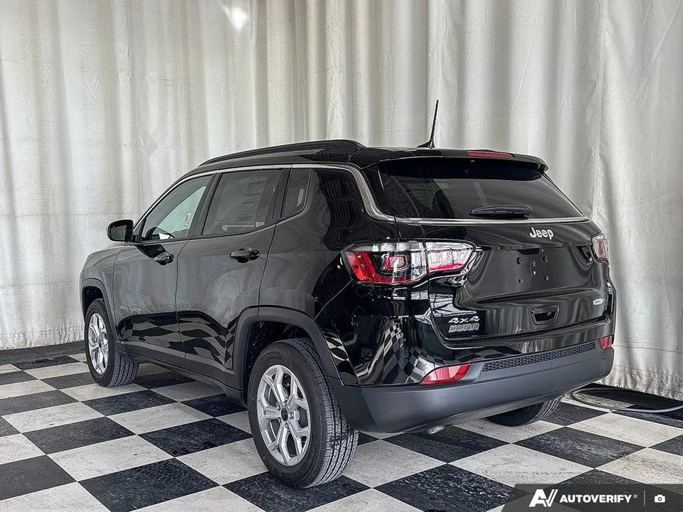 Jeep Compass 2026 photo 5