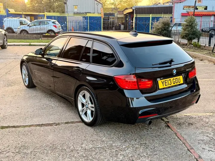 BMW 3 Series 2013 photo 2