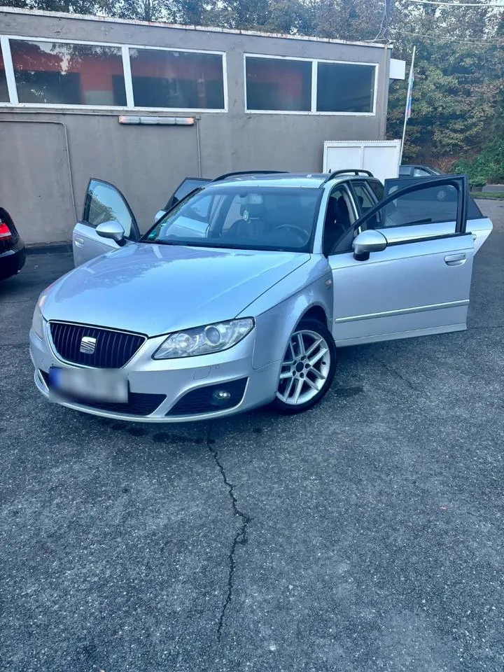 Seat Exeo