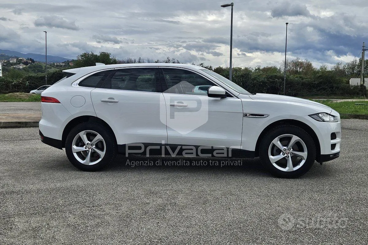 Jaguar F-Pace 2020 photo 4