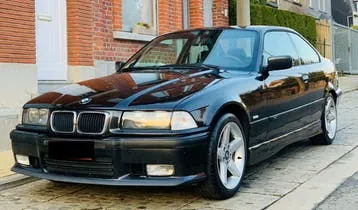 BMW 318I