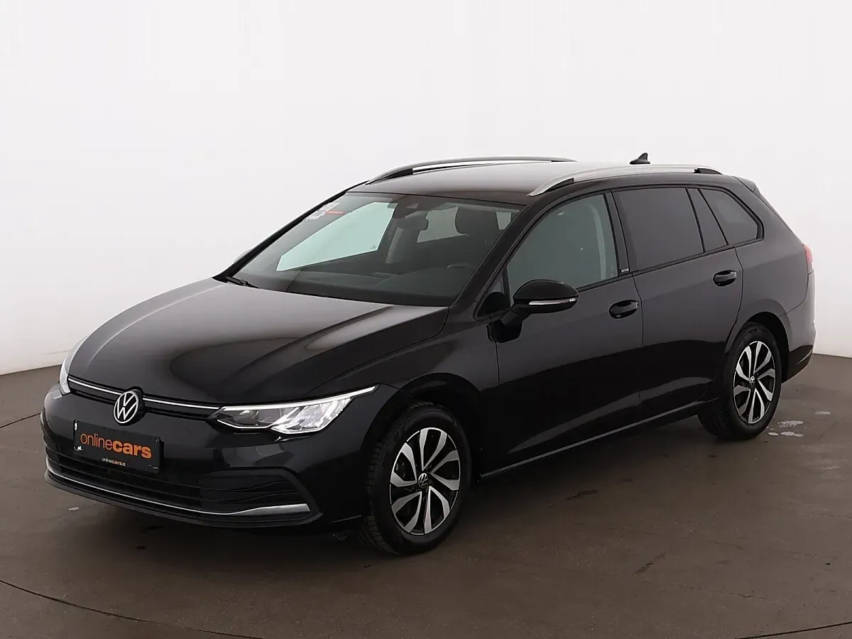 Volkswagen Golf 2023 photo 2