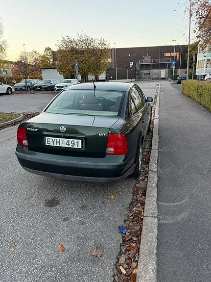 Volkswagen Passat 1999 photo 3