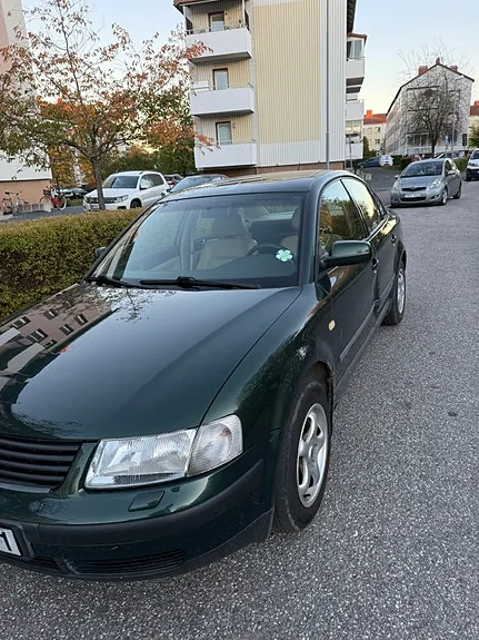 Volkswagen Passat 1999 photo 2