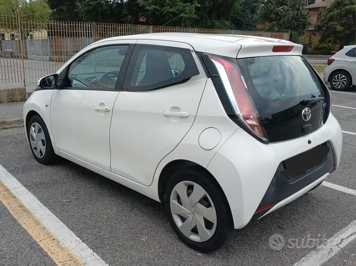 Toyota Aygo 2016 photo 3
