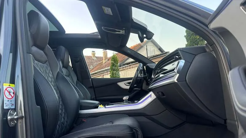 Audi Q7 2019 photo 2