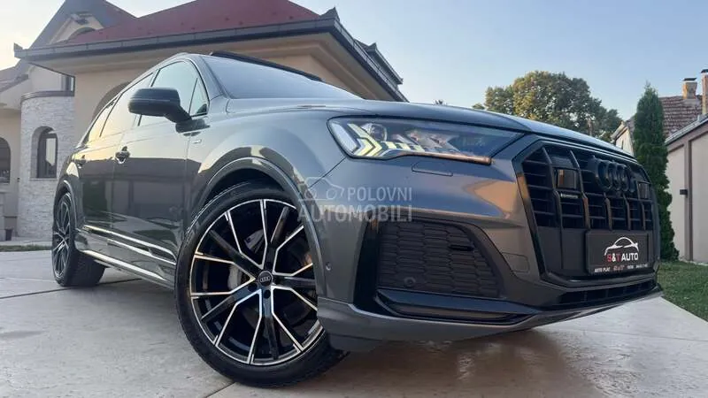 Audi Q7 2019 photo 4