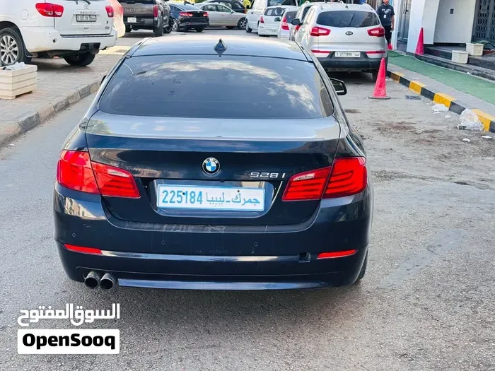 BMW 5 Series 2012 photo 3