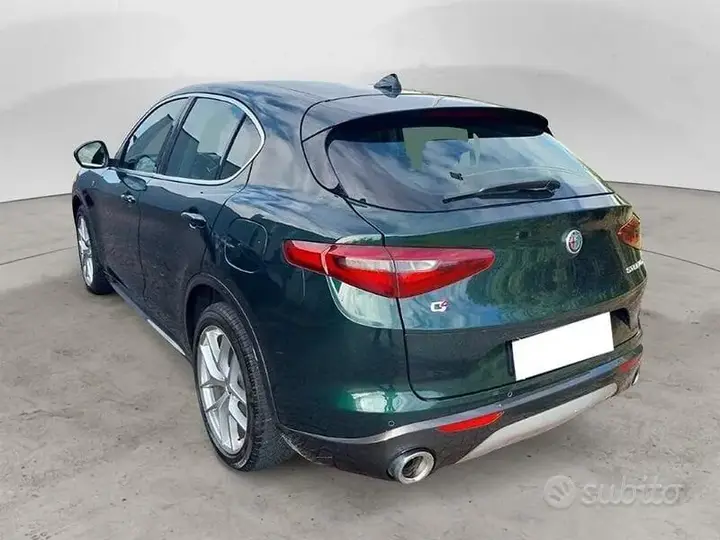Alfa Romeo Stelvio 2021 photo 4