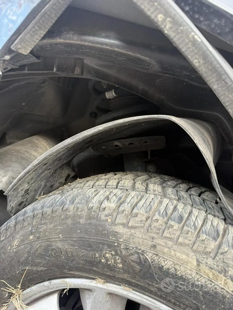 Land Rover Freelander 2 2014 photo 4