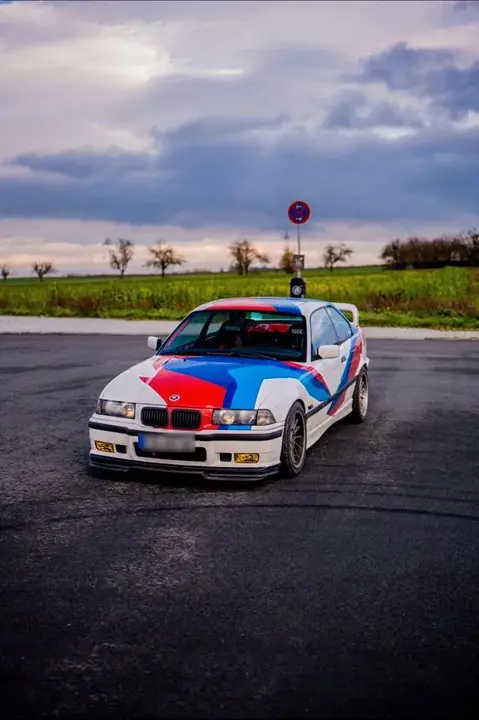 BMW E36