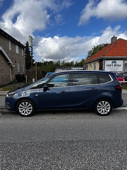 Opel Zafira Tourer 2017 photo 3