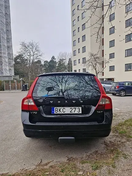 Volvo V70 2012 photo 4
