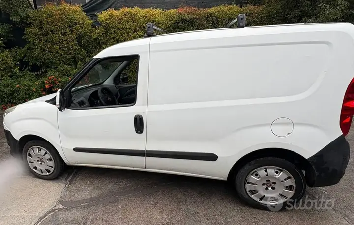 Fiat Doblò 2014 photo 2