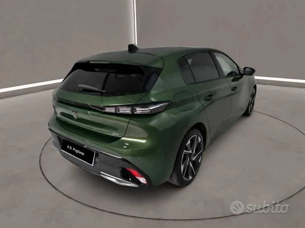 Peugeot 308 2022 photo 2