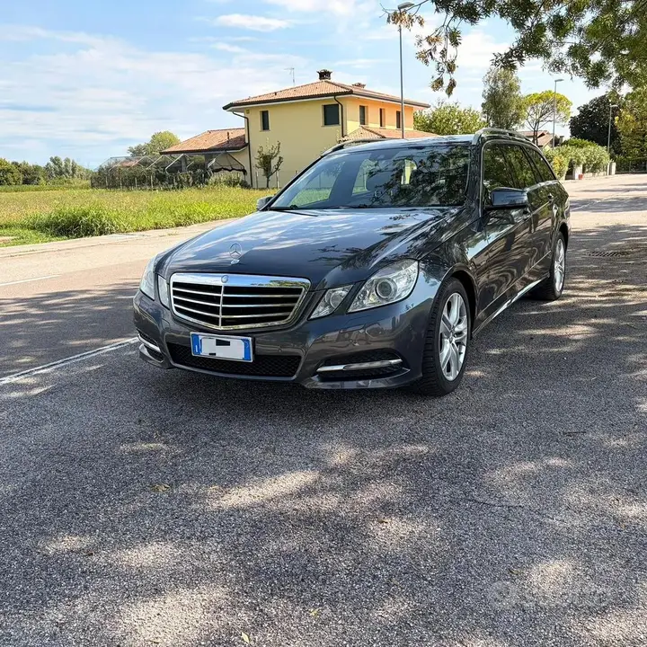 Mercedes-Benz 250