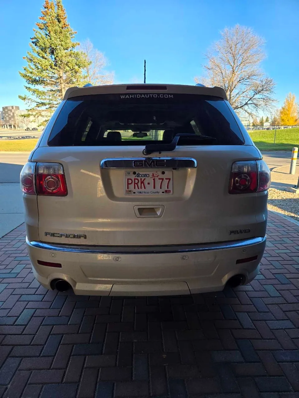 GMC Acadia 2012 photo 5