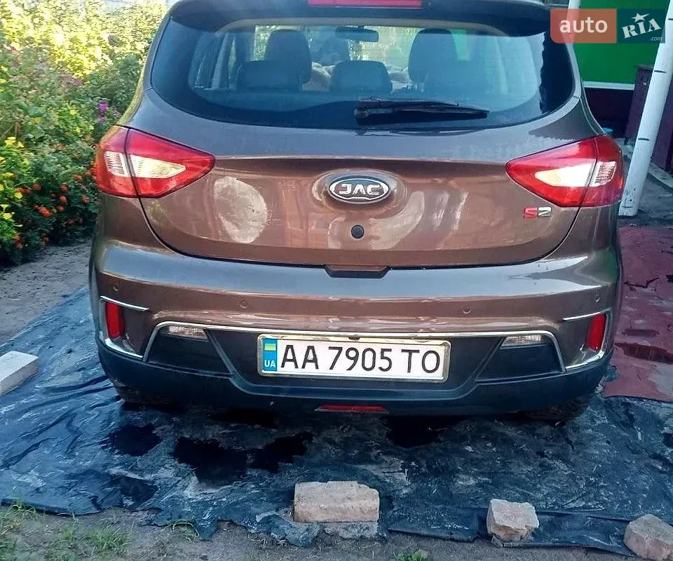 JAC S2 2018 photo 3
