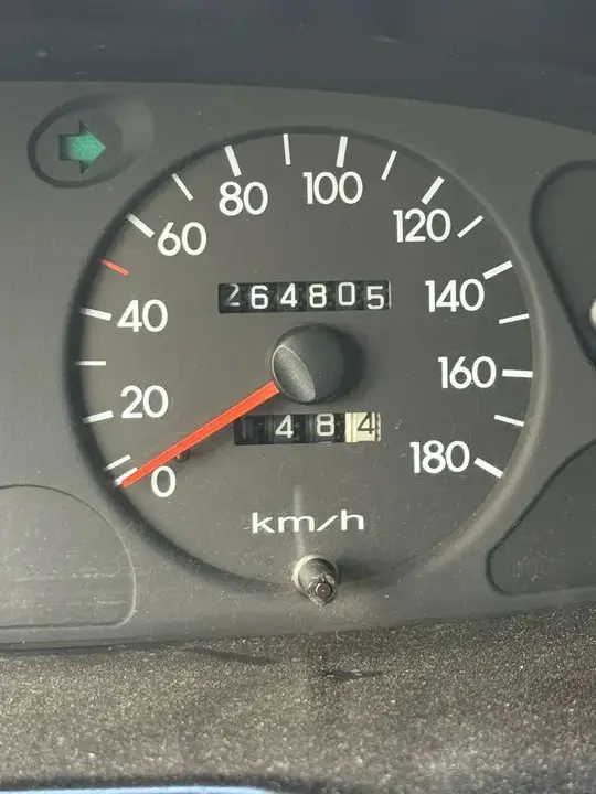 Hyundai Starex 2004 photo 3