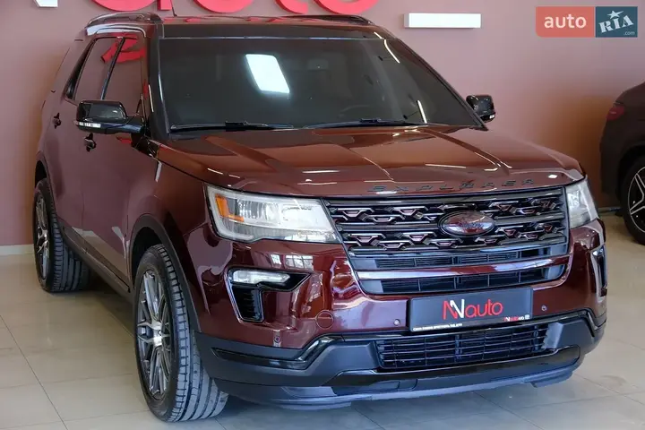 Ford Explorer 2018 photo 4