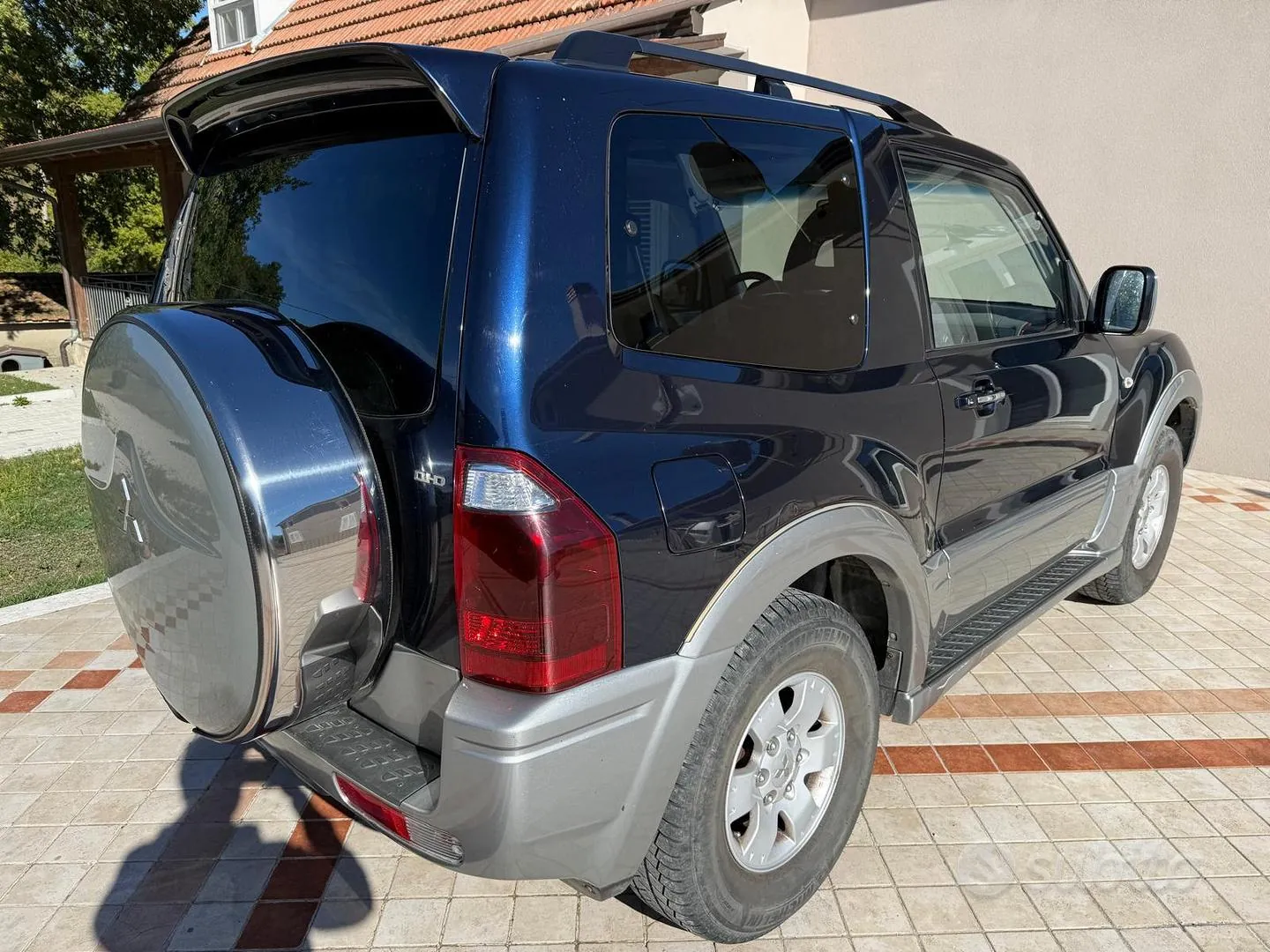 Mitsubishi Pajero 2003 photo 3