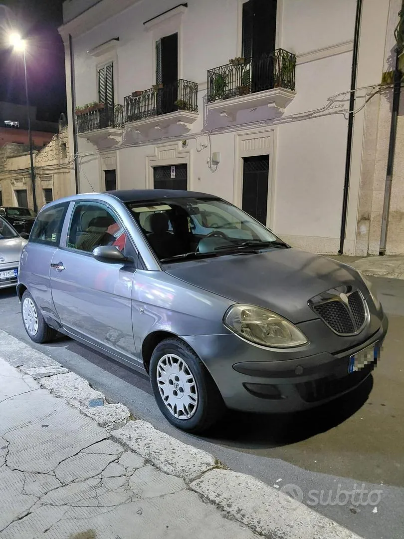 Lancia Ypsilon 2005 photo 4