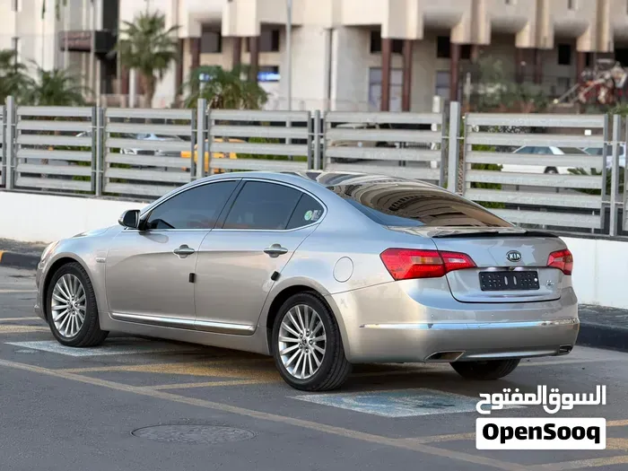 Kia Cadenza 2012 photo 2