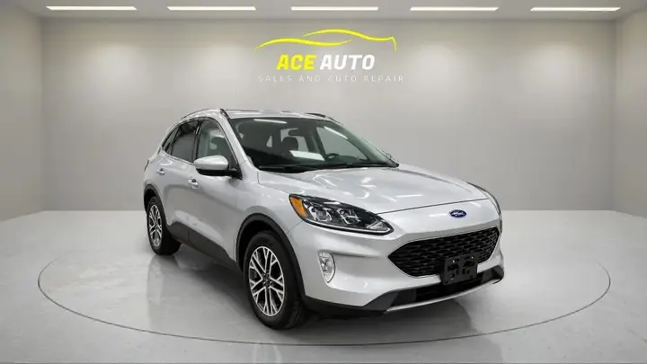 Ford Escape 2021 photo 3