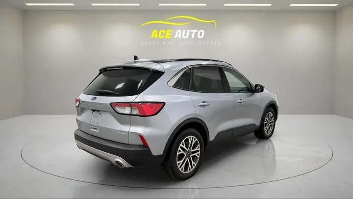 Ford Escape 2021 photo 4
