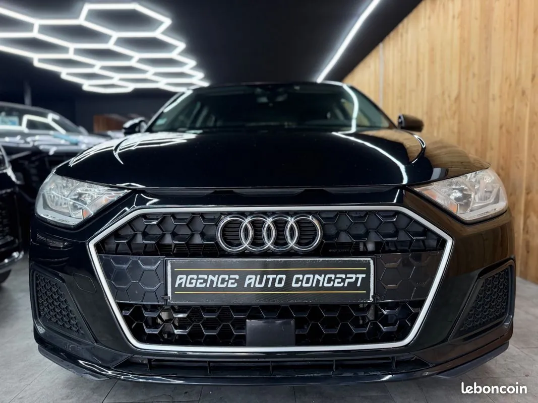 Audi A1 2020 photo 2