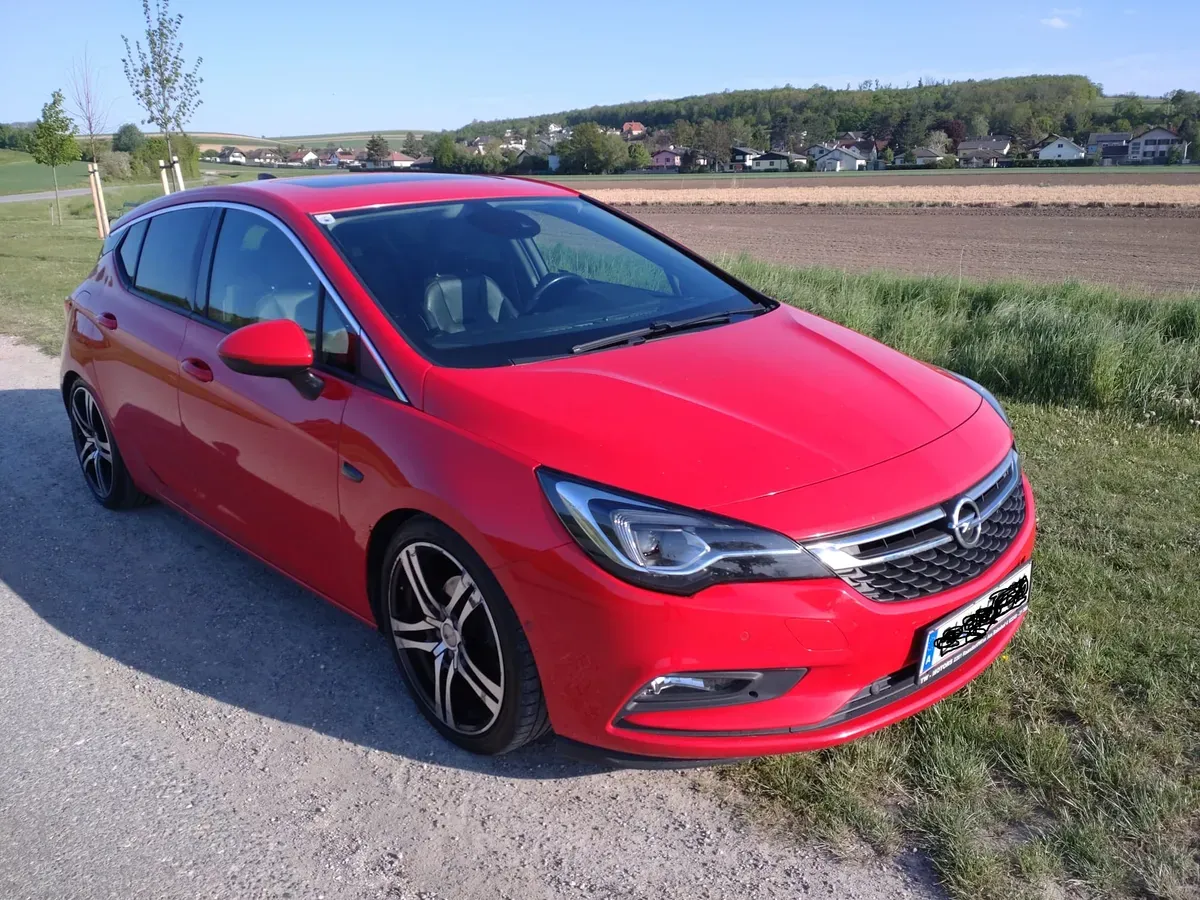 Opel Astra 2016 photo 2
