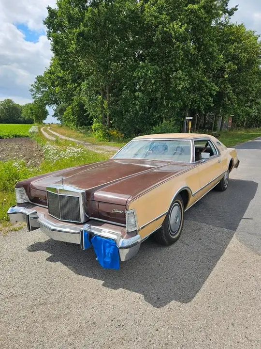 Lincoln Continental Mark Iv