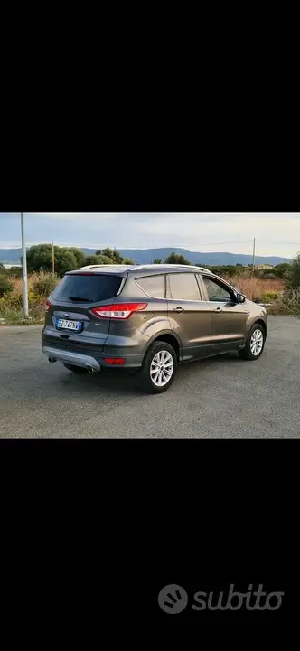 Ford Kuga 2015 photo 4