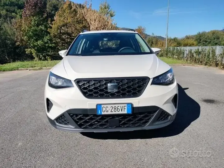 Seat Arona 2022 photo 2