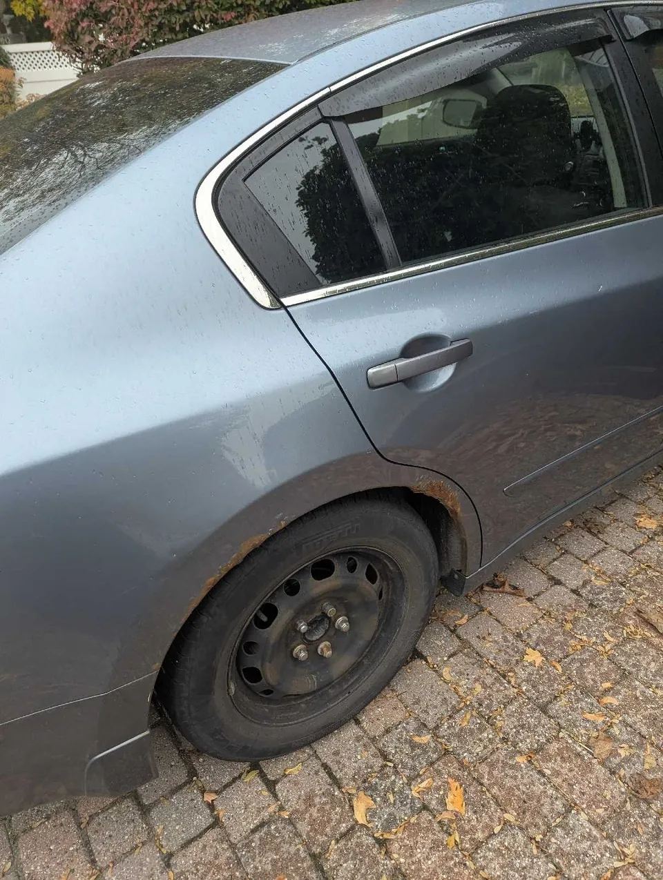 Nissan Altima 2012 photo 2