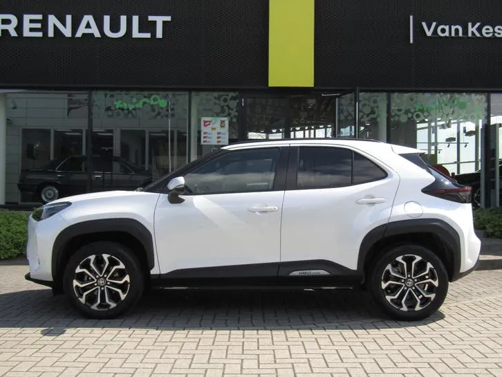 Toyota Yaris Cross 2024 photo 3