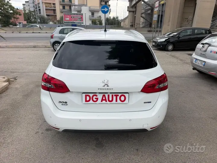 Peugeot 308 2016 photo 5