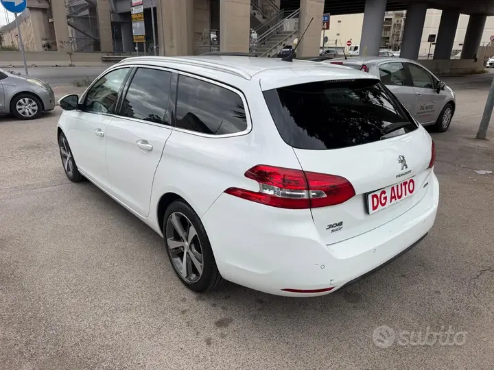 Peugeot 308 2016 photo 4