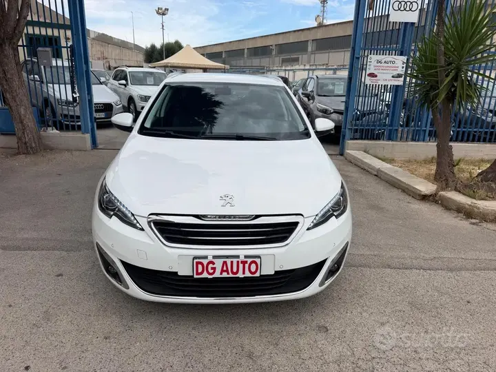 Peugeot 308 2016 photo 2