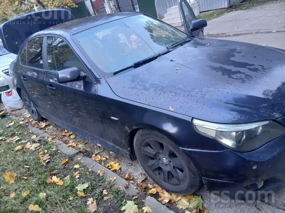 BMW E60