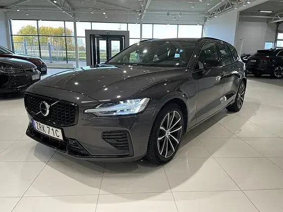 Volvo V60 2024 photo 5
