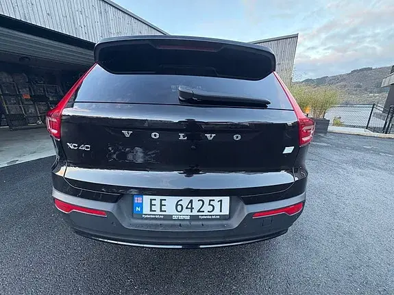 Volvo Xc40 2023 photo 5