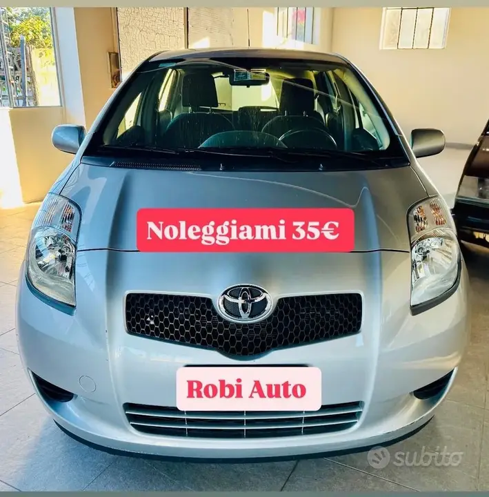 Toyota Yaris 2012 photo 2