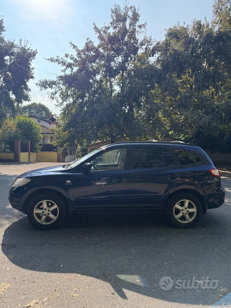 Hyundai Santa Fe 2009 photo 4