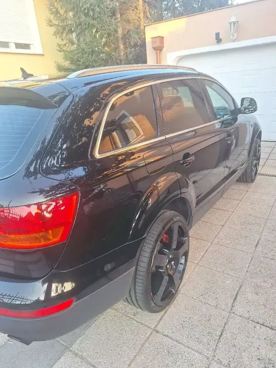 Audi Q7 2006 photo 3