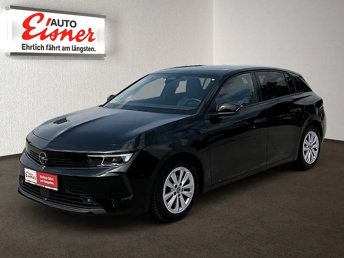 Opel Astra 2023 photo 3