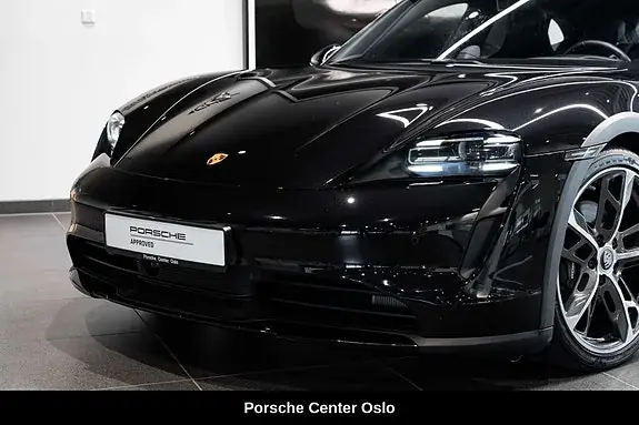 Porsche Taycan 2023 photo 2