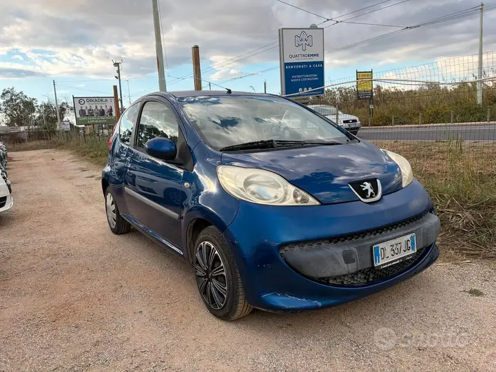 Peugeot 107 2007 photo 2