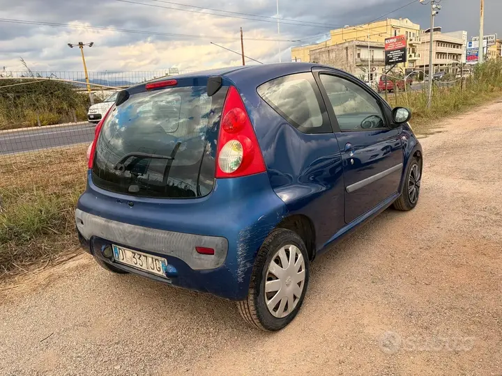 Peugeot 107 2007 photo 4