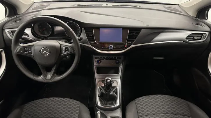 Opel Astra 2021 photo 3